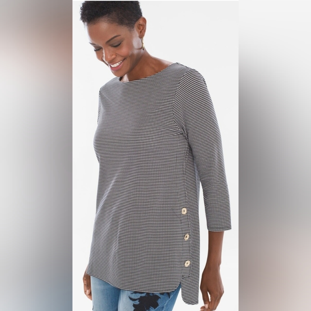 Chico's 0 small ponte houndstooth button high low tunic black white blouse